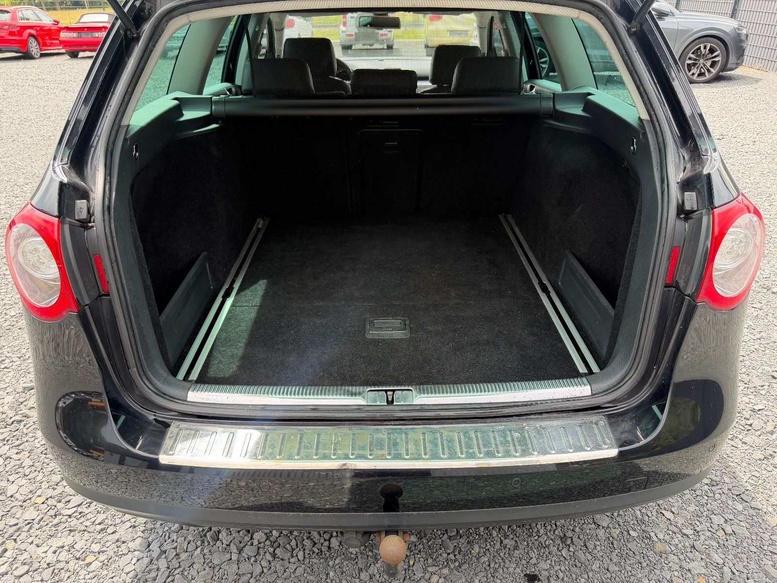 VW Passat Variant Passat 2.0TDI Highline Bi-XENON/AHK/TÜV NEU – Foto 15
