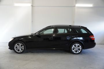 Mercedes E 300 - 2