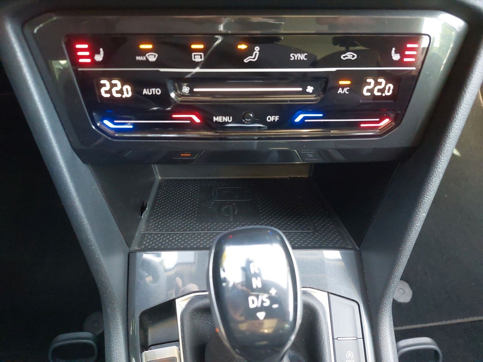 Volkswagen ELEGANCE PANO SHZ LHZ MASSAGE HEAD-UP PDC – Bild 20