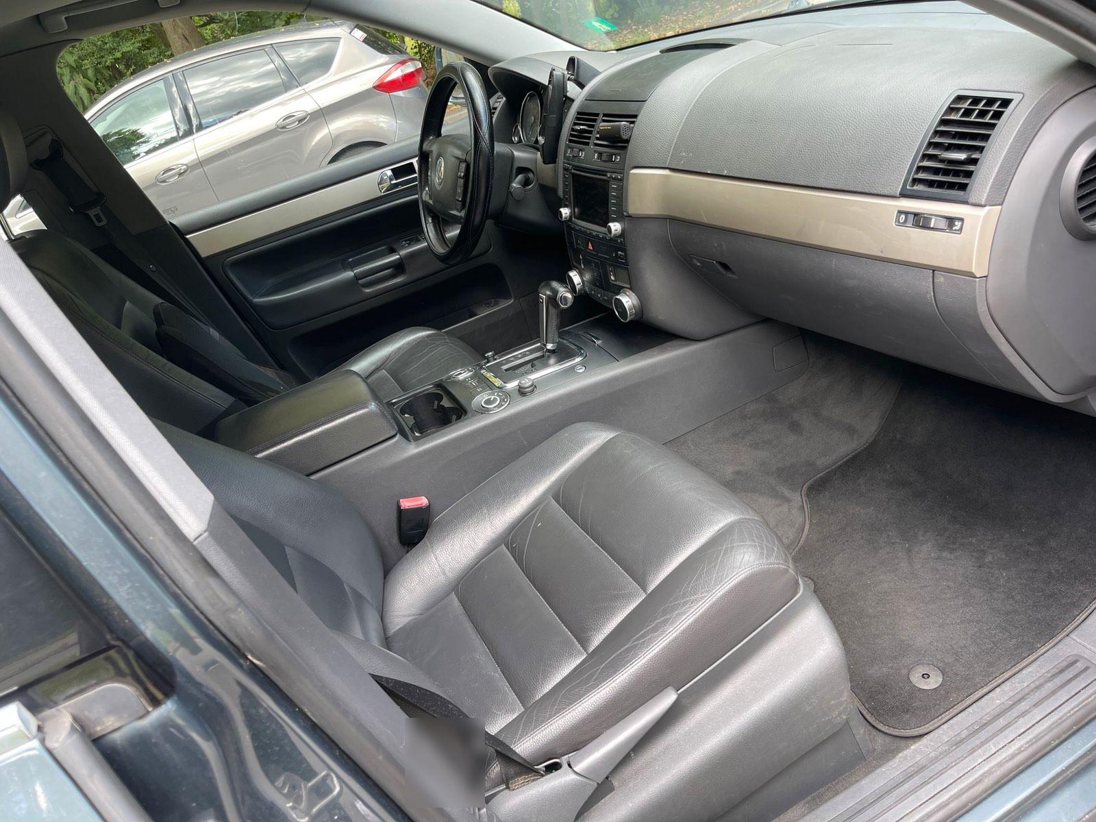 Volkswagen Touareg 2006 — photo 5