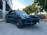 Porsche Cayenne 3.0 V6 FULL OPTIONAL - Porsche Cayenne mit Benzin-Antrieb: Kombi