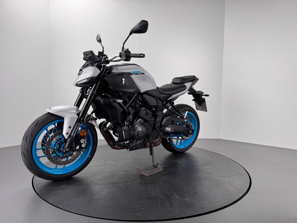 Fahrzeugabbildung Yamaha MT-07 YAMT 35 KW *TOP-ZUSTAND *SERVICE NEU