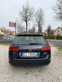 Volkswagen Golf - 7