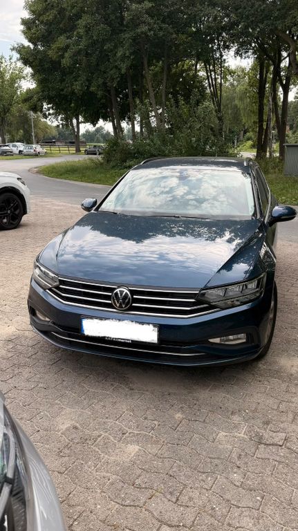 Image of Volkswagen Passat Variant