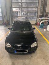Opel Corsa 1.0 12v Edition 2000 mit tüv bi... - Opel Corsa aus 2000: 12v Edition