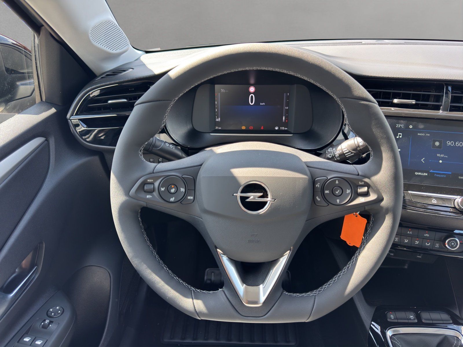 Fahrzeugabbildung Opel Corsa F 1.2 Turbo Edition TECH-PAKET/KAMERA/SHZ/