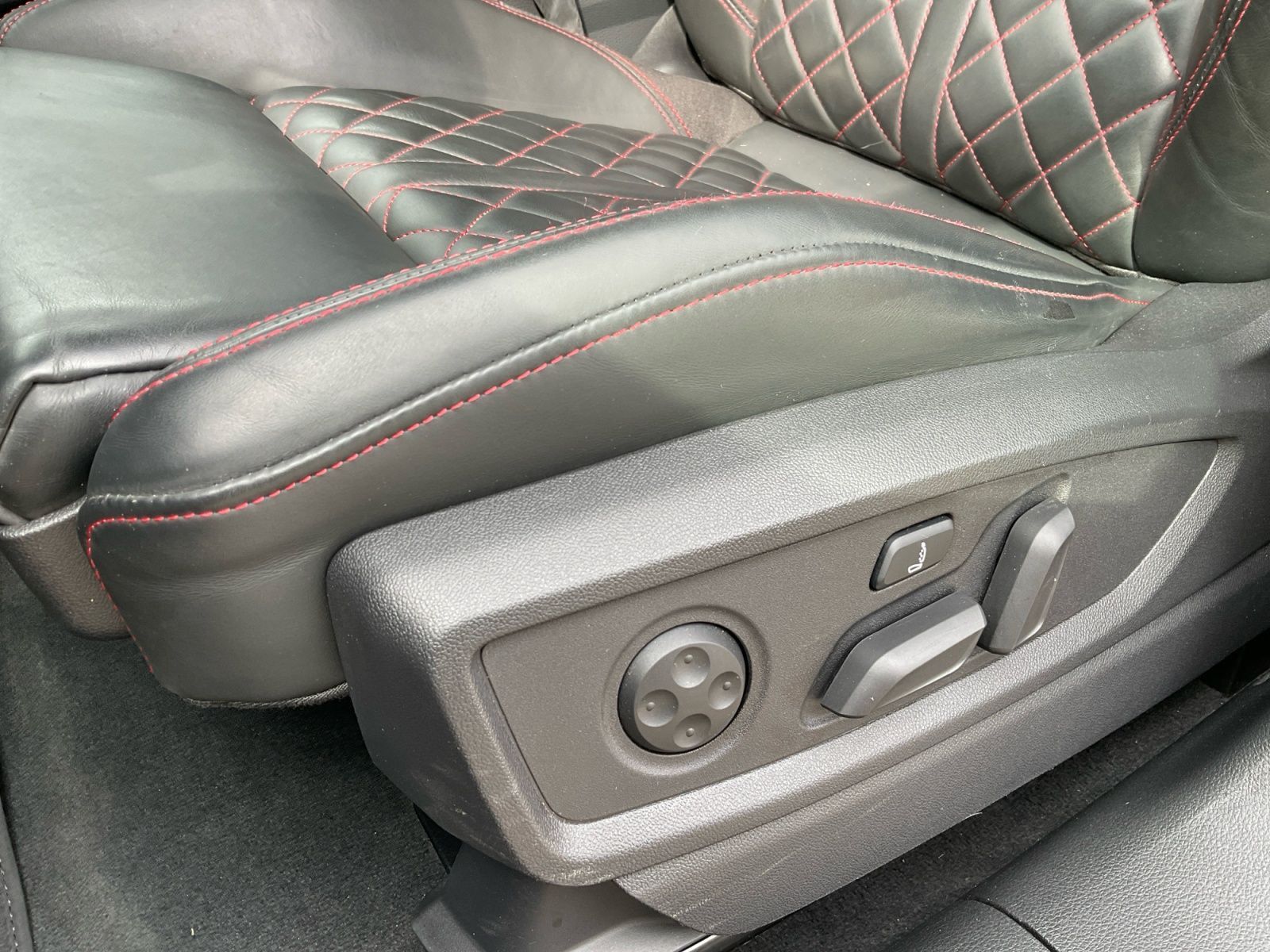 Audi SQ5 - Bild 24