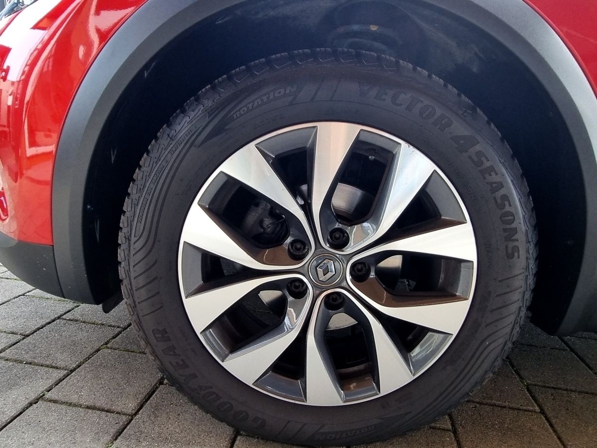 Fahrzeugabbildung Renault Captur INTENS TCe 140 EDC