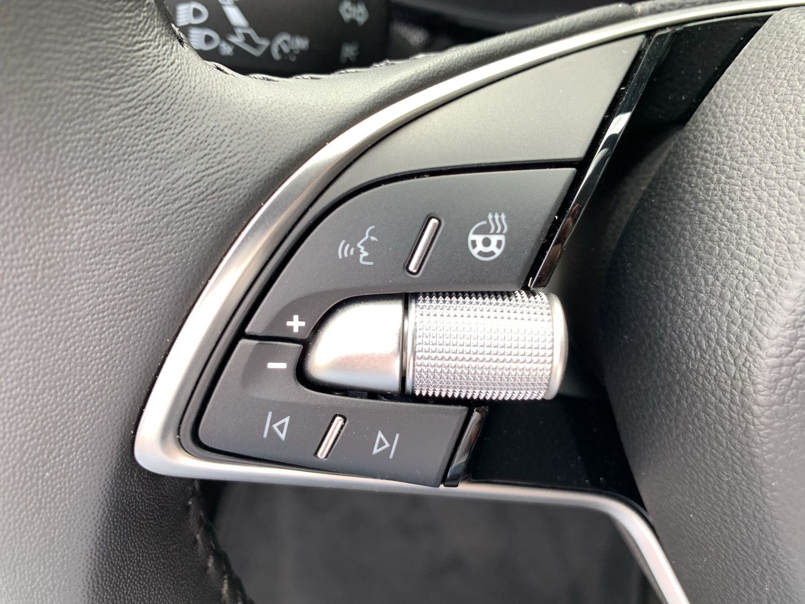 Fabia 1.0 TSI Selection, Winter-Paket, DAB+ 6-Ga