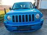 Jeep Patriot Sport 2.4 ECO Tüv Neu 8-fach LPG sparsam - Jeep Patriot: 2.4