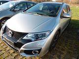 Honda Civic Style Edition - Honda Civic mit Benzin-Antrieb: mit Navigationssystem, Kombi