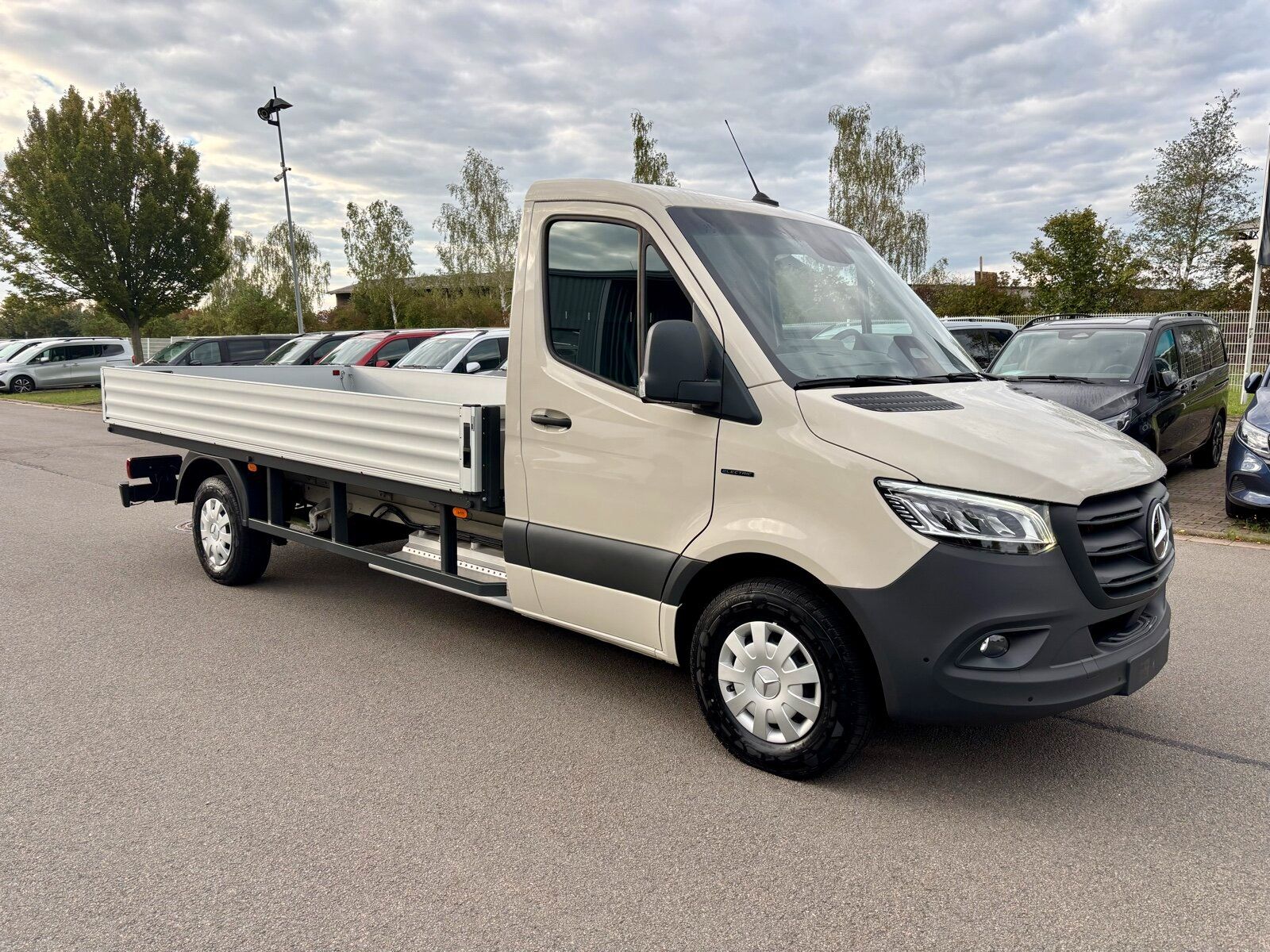 Mercedes-Benz eSprinter 420 Pritsche Pro DISTR. Klima LED AHK imagem 3