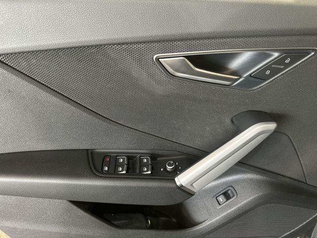 Q2 35 TFSI S LINE LED+KAMERA+VCP+DCP+NAVI