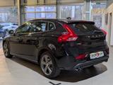 Volvo V40 2.0 Momentum LED Kamera Bluetooth SHz 17" - Volvo Gebrauchtwagen in Dortmund