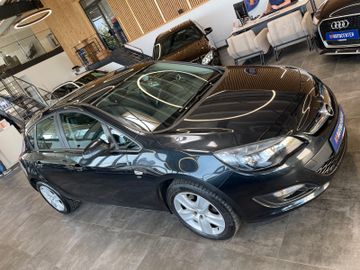 Opel Astra J Lim. 5-trg. Energy *TEMPOMAT*LKHZ*AHK*