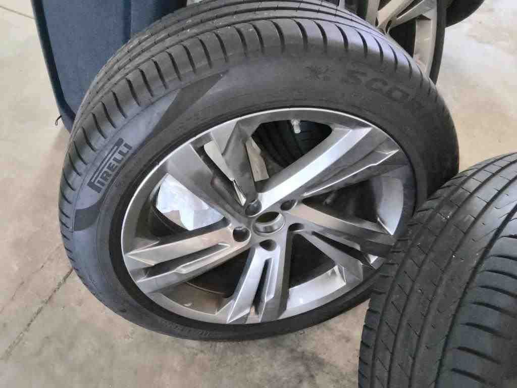 Volkswagen Tiguan - Bild 18