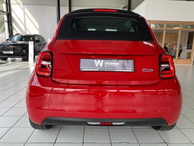 Fiat 500e Cabrio Red Navi Digitales Cockpit Klimaauto