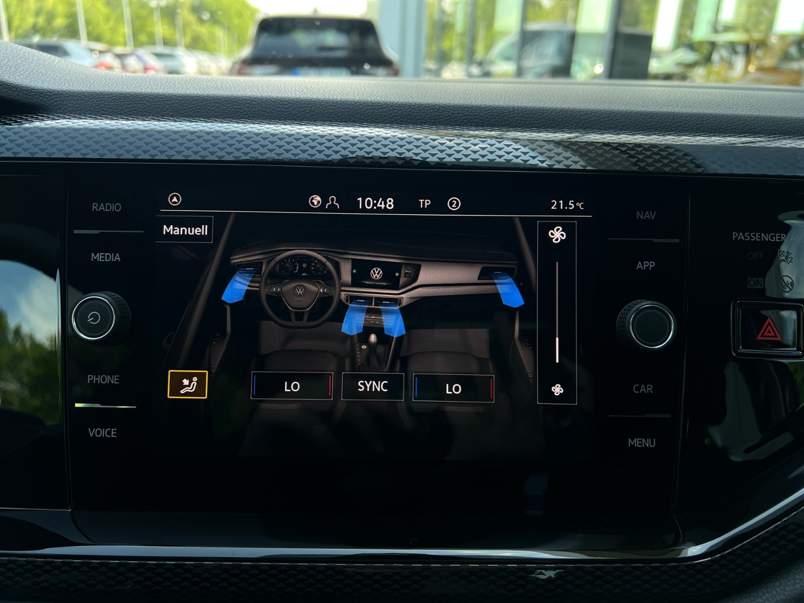 Fahrzeugabbildung Volkswagen Polo Life 1.0 TSI DSG *LED, ACC, Ready2Discover,