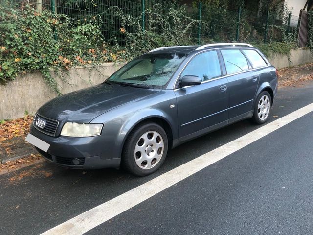 Audi A4 1.8 Turbo Benzin