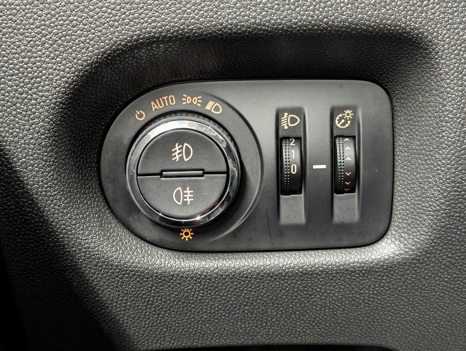 Car Image 20