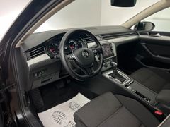 VW Passat Variant / MASSAGE/ ACC / GARANTIE / AHK /