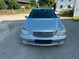 Mercedes-Benz C 220 CDI T ELEGANCE - Mercedes-Benz C 220 aus 2004 mit Diesel-Antrieb: Kombi