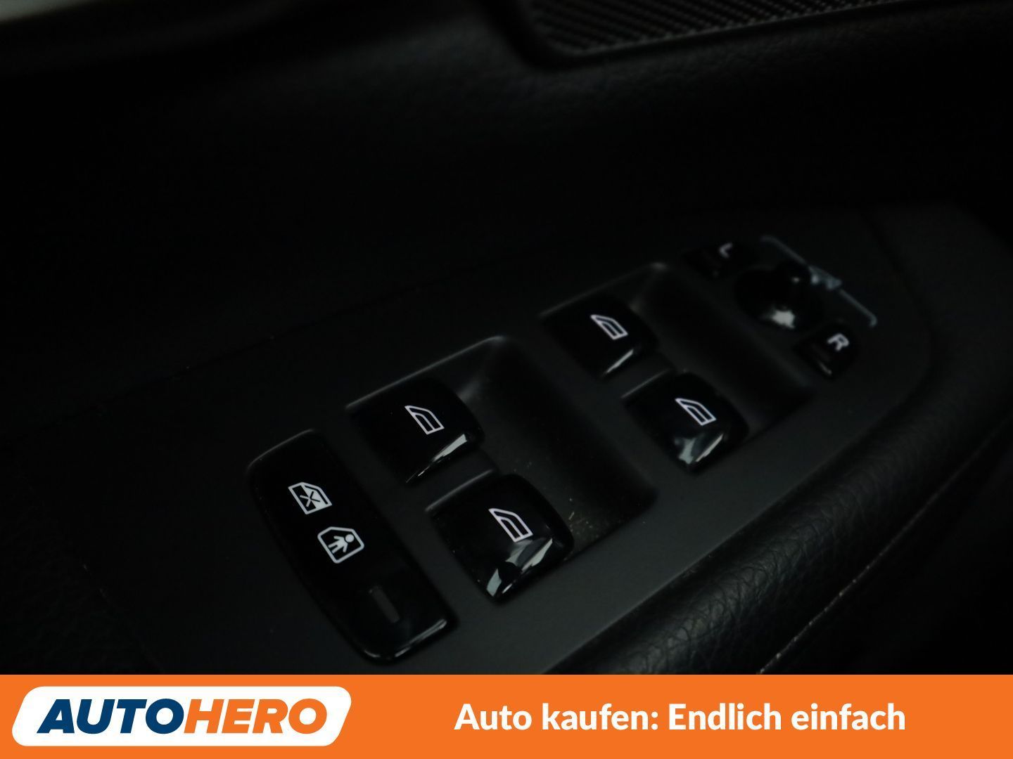 Volvo 2.0 D4 Momentum Aut.*NAV*LED*TEMP*CAM*PDC*SHZ* foto 32