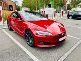 Tesla Model S 75 - mit Elektro-Antrieb: Rot, Sitzheizung