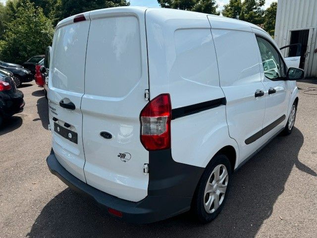 Fahrzeugabbildung Ford Transit Courier Trend  KLIMA ZENTRAL