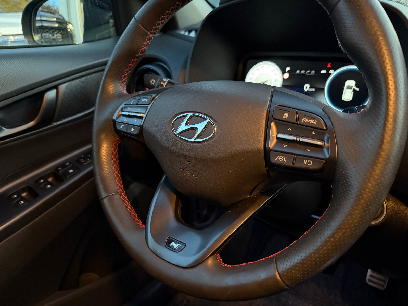 Fahrzeugabbildung Hyundai Kona N Line/AUTOMATIK/NAVI//APPLE/LED/KAMERA