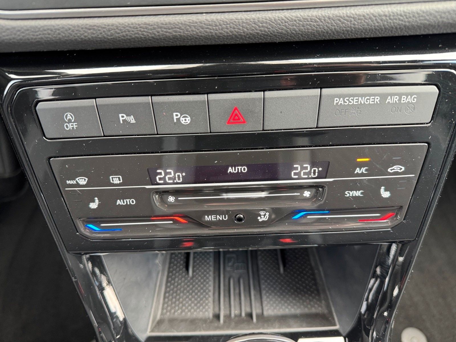 Fahrzeugabbildung Volkswagen T-Cross 1.0 TSI GOAL