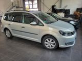 Volkswagen Touran Trendline - Volkswagen Touran aus 2011