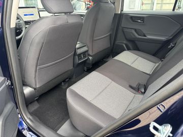 Toyota RAV 4 - 11