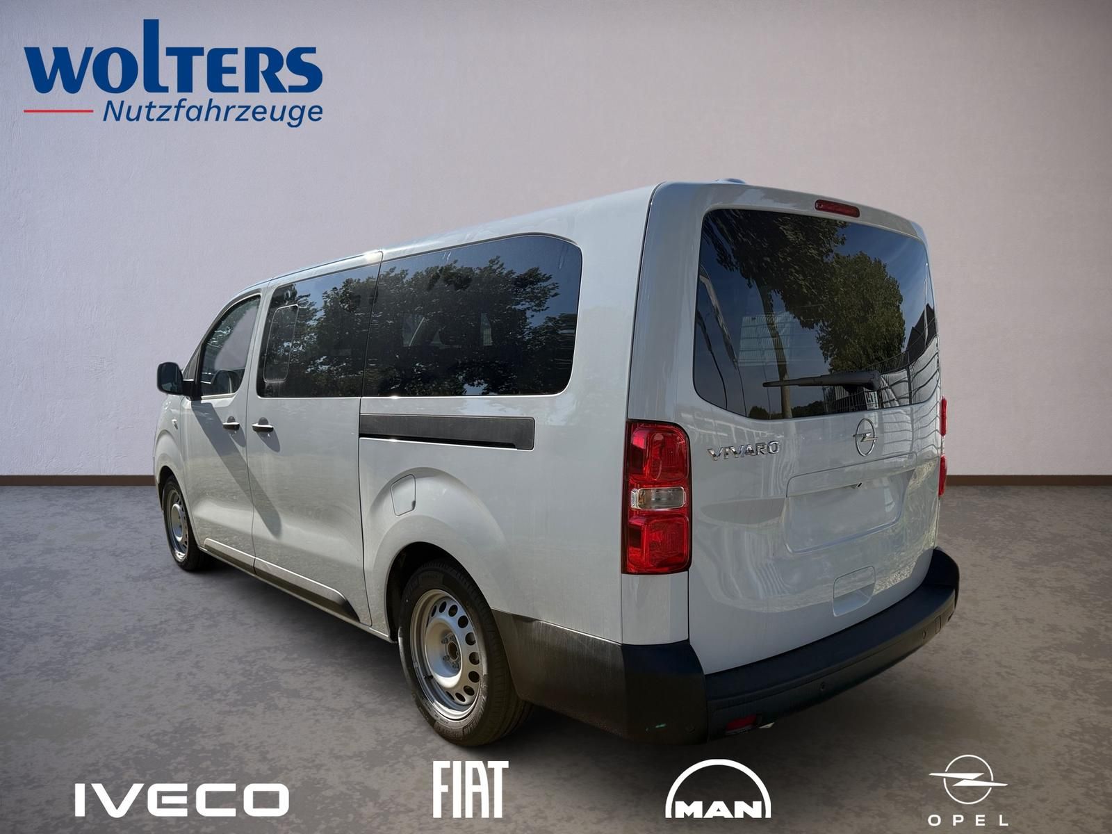 Fahrzeugabbildung Opel Vivaro Kombi XL 2.2 AT8