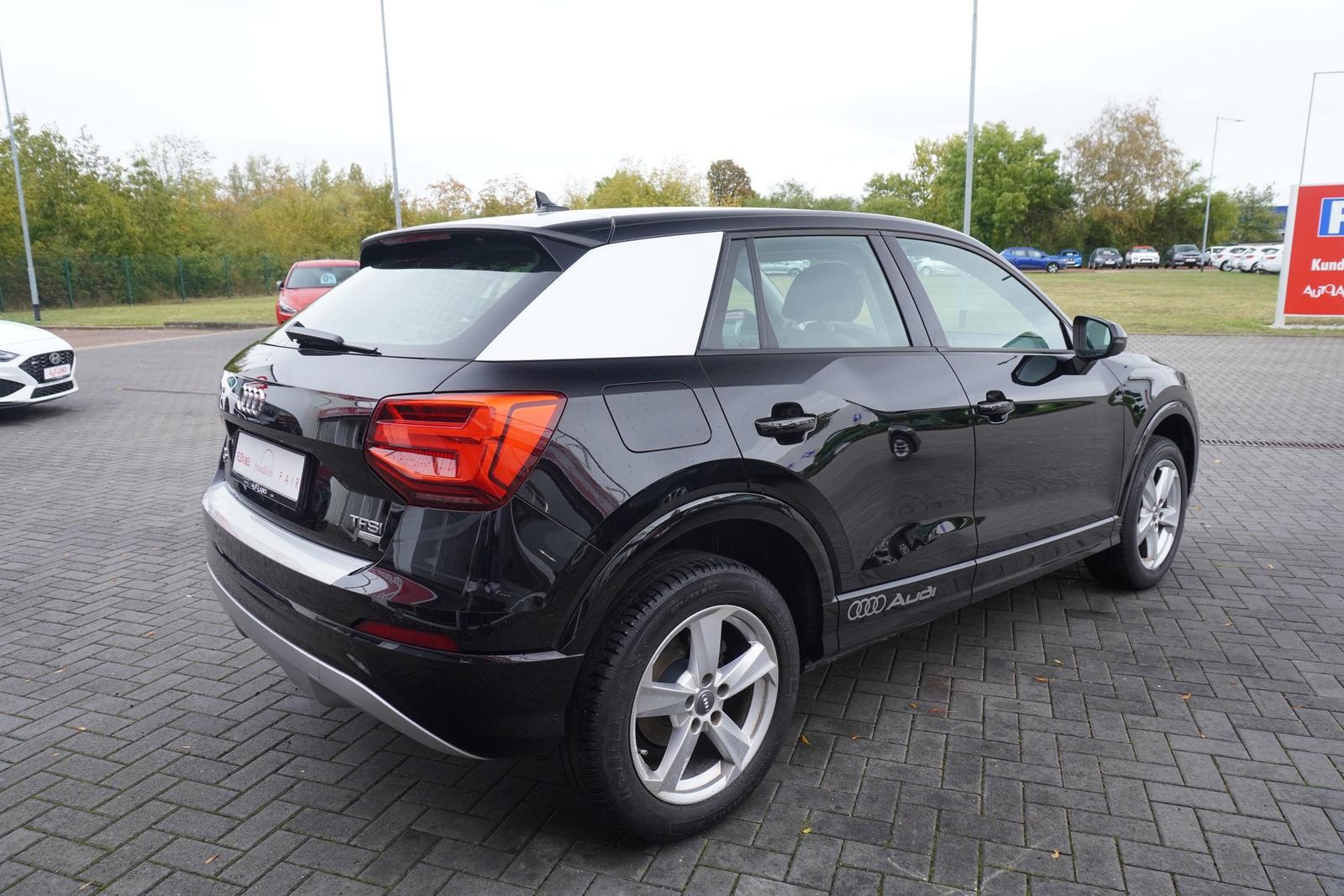 Audi Q2 1.0 TFSI sport ultra Navi LED Tempomat PDC