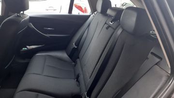 BMW 320 - 11