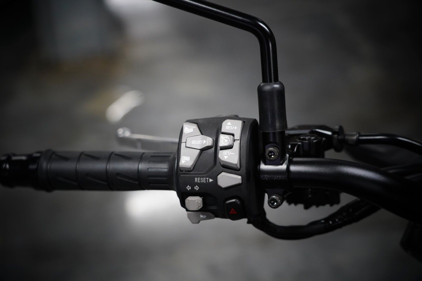 Fahrzeugabbildung Kawasaki Z900 2025 4 Jahre Garantie 70KW