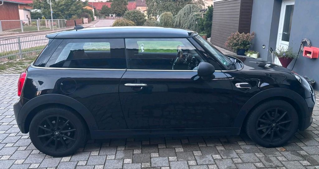 Image of MINI ONE