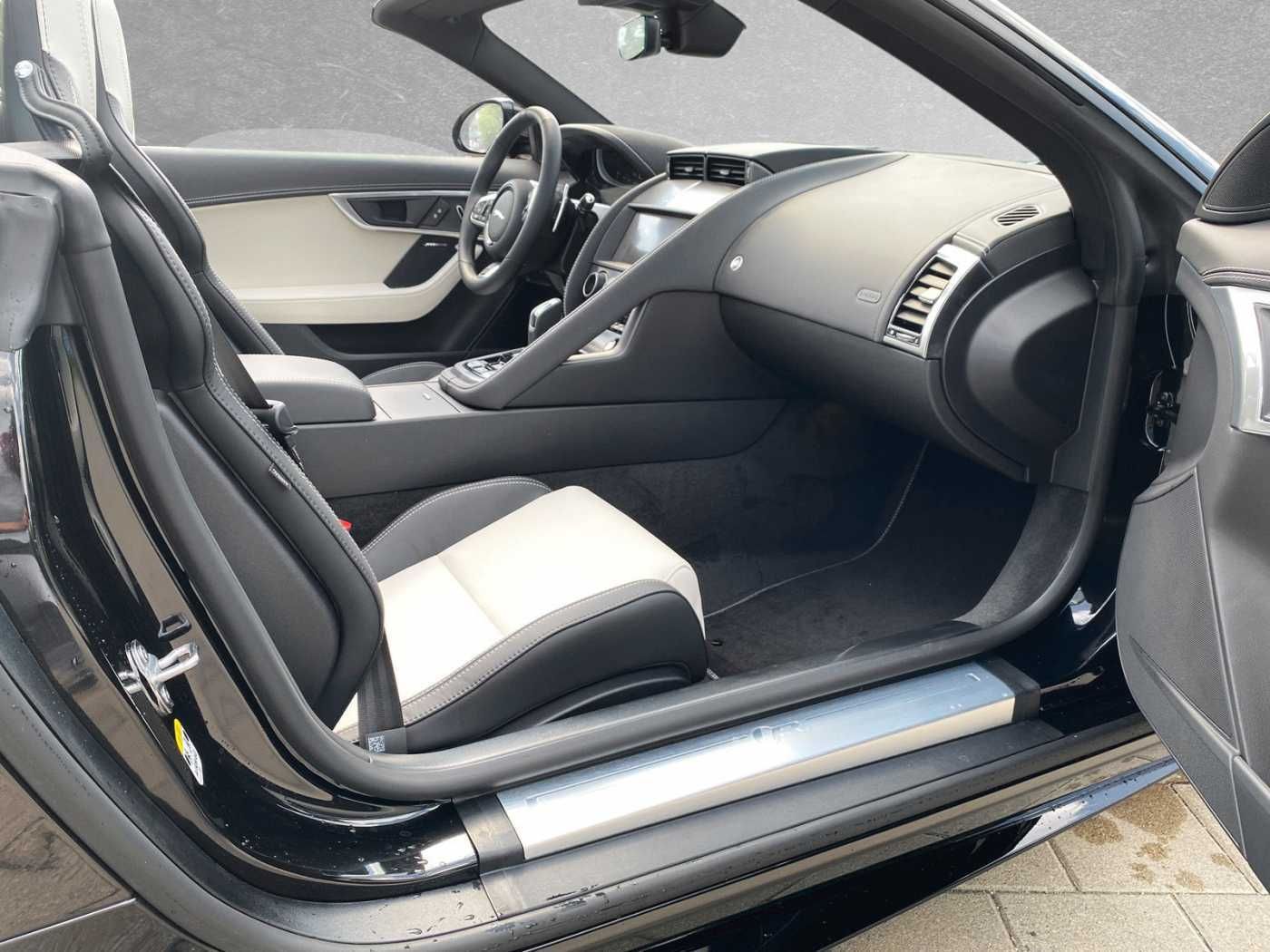 Jaguar F-Type - Bild 3