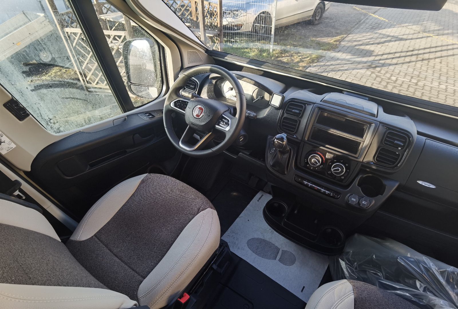 Fahrzeugabbildung Karmann Davis 600 Lifestyle Einzelbetten