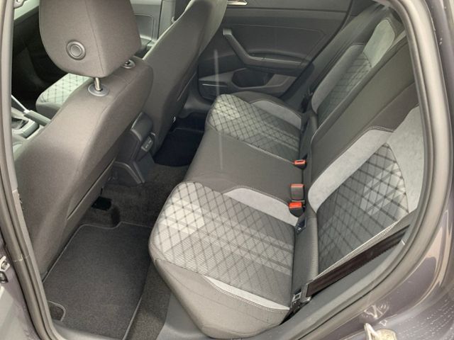Fahrzeugabbildung Volkswagen Polo 1,0 TSI R-LINE MATRIX-LED NAVI DCP KAMERA S