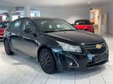 Chevrolet Cruze 1.6 2.HD PARK KLIMA TEMP HU/AU 04.2027 - Chevrolet Cruze: Schwarz