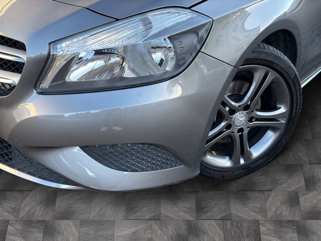 Mercedes-Benz A 220 d Urban*SPORT*NAVI*APPLE*KAMERA*1.HAND