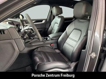 Porsche Cayenne - 8