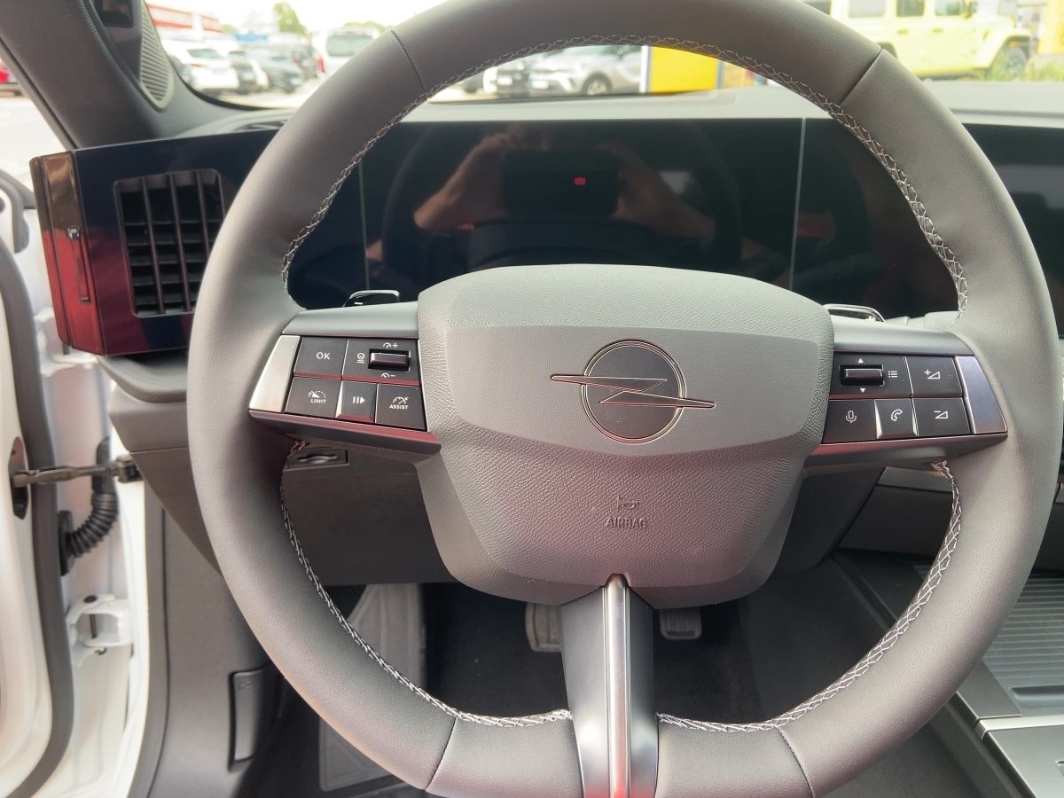 Opel Astra - Bild 9