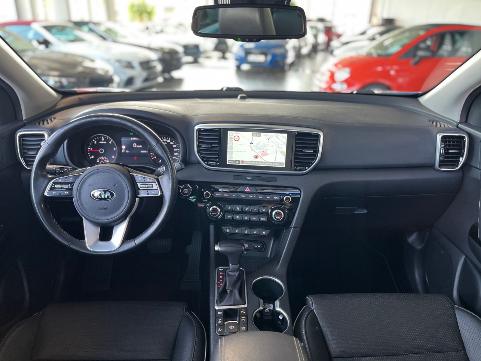 Fahrzeugabbildung Kia Sportage Platinum Edition 4WD AHK LEDER NAV SHZ