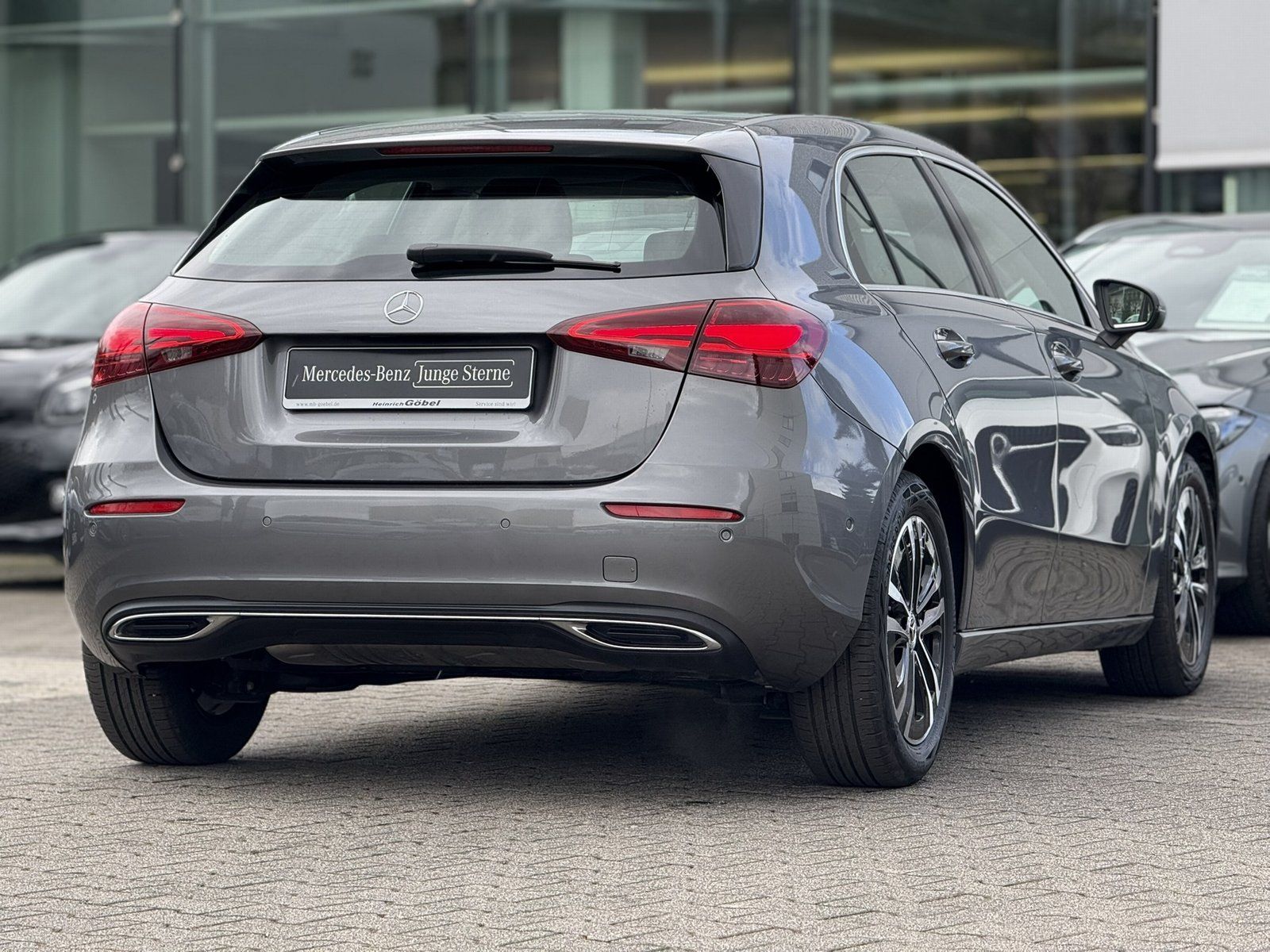 Fahrzeugabbildung Mercedes-Benz A 200 Progressive*LED*KAMERA*SPURHALTE*LENKRADHE
