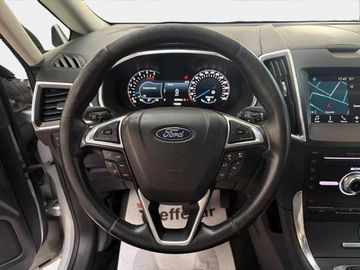 Ford S-Max - 8