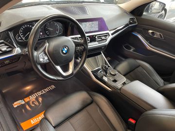 BMW 318d  Touring  Sport Line  *1.HAND*LED*NAVI*PDC*