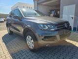 Volkswagen Touareg V6 TDI BMT*BI-XENON*STANDH*NAVI*LEDER* - gebrauchte VW Touareg aus dem Jahr 2011